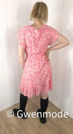 Robe Fleurie Avec Volants Rose -Mode de luxe IMG 2260